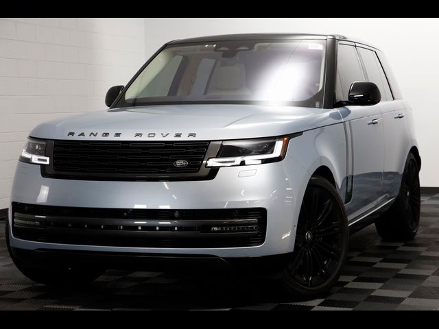 2023 Land Rover Range Rover SE