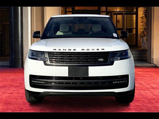 2023 Land Rover Range Rover SE