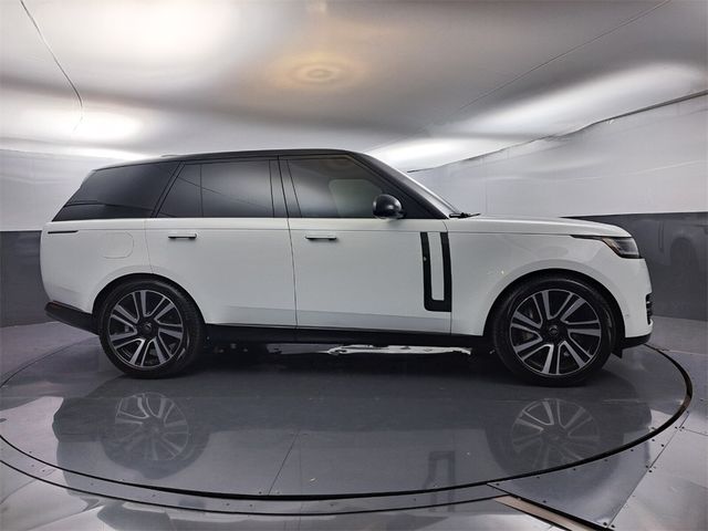 2023 Land Rover Range Rover SE