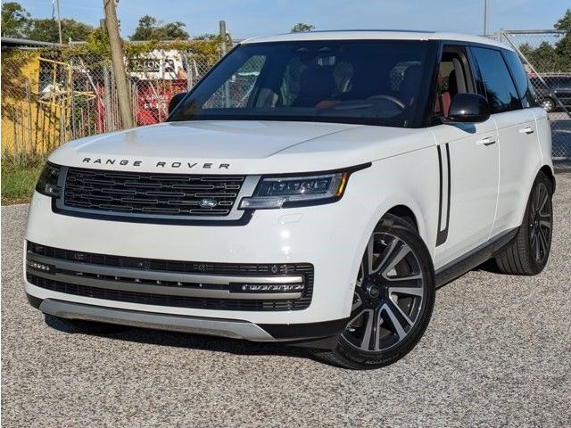 2023 Land Rover Range Rover SE