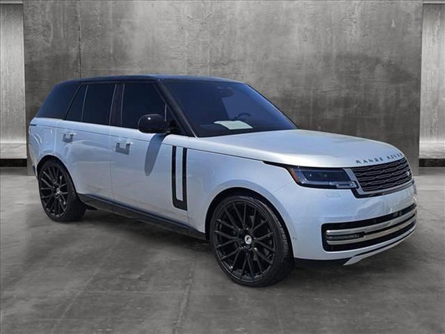 2023 Land Rover Range Rover SE