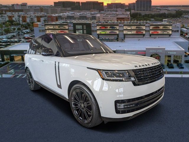 2023 Land Rover Range Rover SE