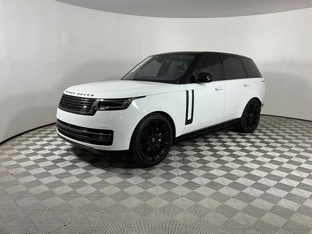 2023 Land Rover Range Rover SE