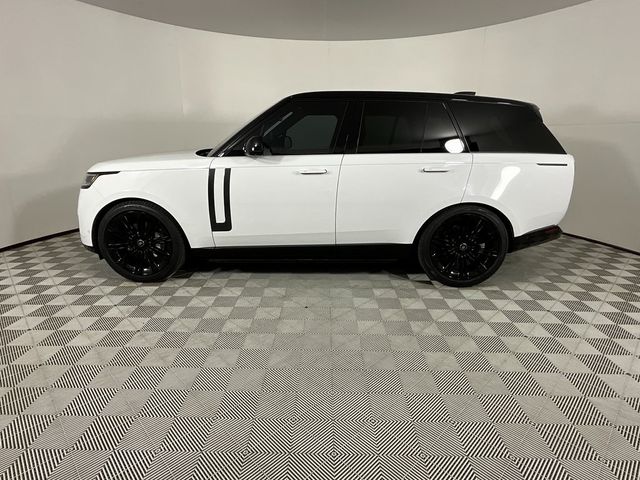 2023 Land Rover Range Rover SE