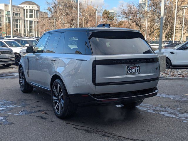 2023 Land Rover Range Rover SE