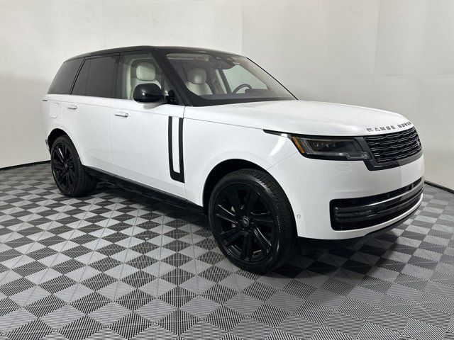 2023 Land Rover Range Rover SE