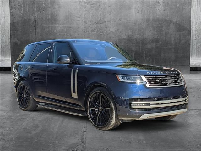 2023 Land Rover Range Rover SE