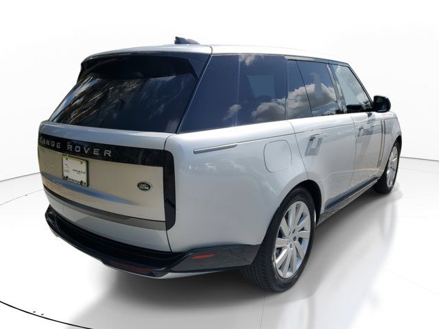 2023 Land Rover Range Rover SE