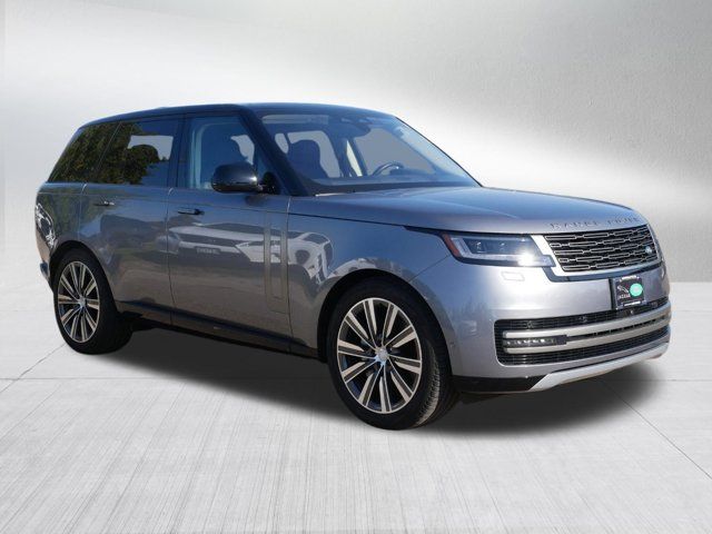 2023 Land Rover Range Rover SE