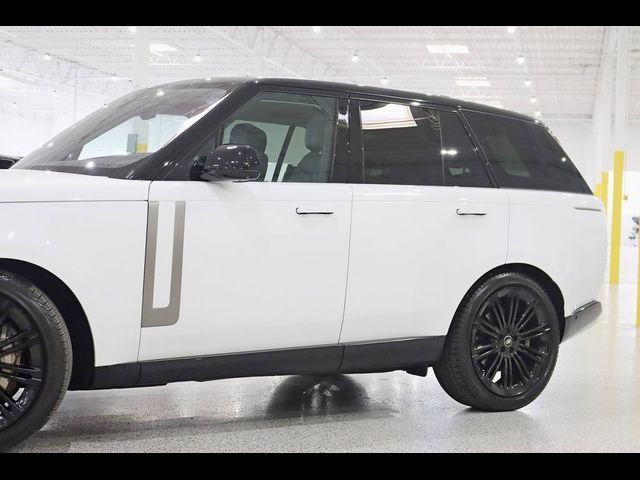 2023 Land Rover Range Rover SE