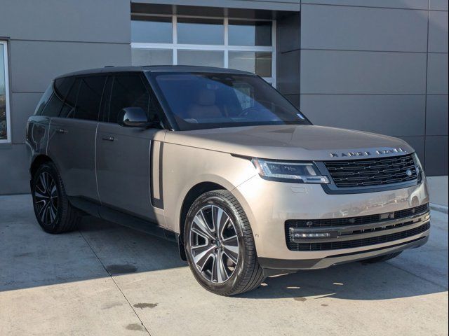 2023 Land Rover Range Rover SE