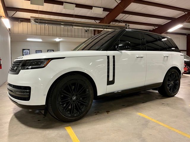 2023 Land Rover Range Rover SE