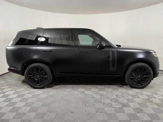 2023 Land Rover Range Rover SE