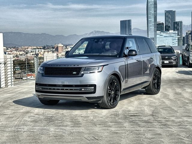 2023 Land Rover Range Rover SE