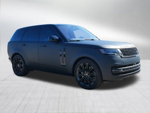 2023 Land Rover Range Rover SE