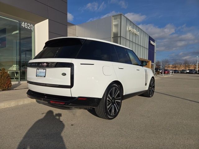 2023 Land Rover Range Rover SE