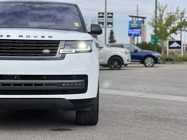 2023 Land Rover Range Rover SE