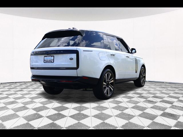 2023 Land Rover Range Rover SE