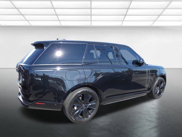 2023 Land Rover Range Rover SE