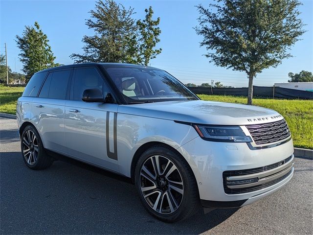 2023 Land Rover Range Rover SE