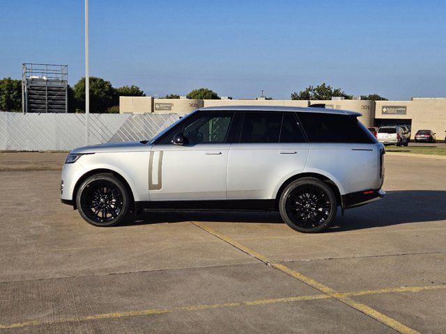 2023 Land Rover Range Rover SE