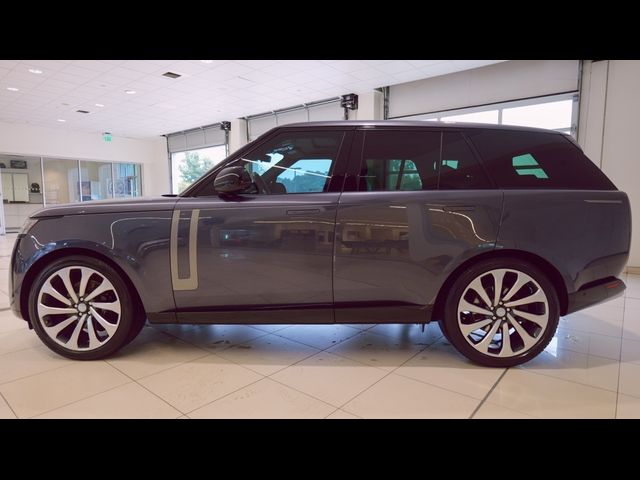 2023 Land Rover Range Rover SE