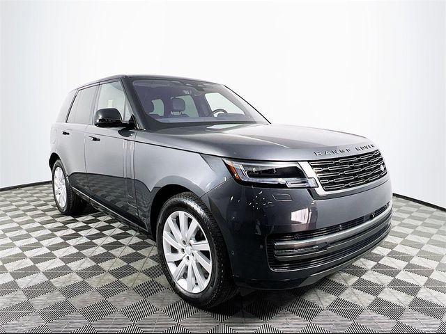 2023 Land Rover Range Rover SE