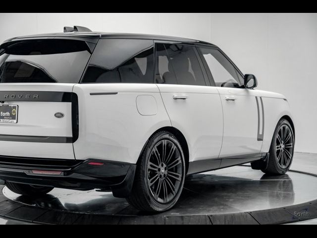 2023 Land Rover Range Rover SE