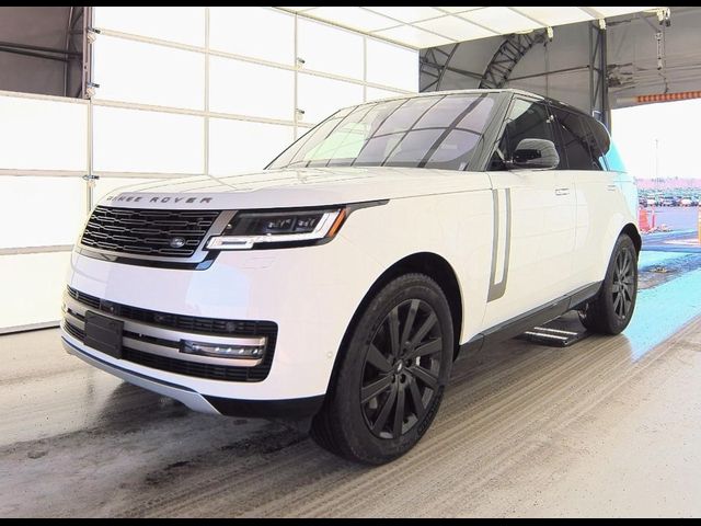 2023 Land Rover Range Rover SE