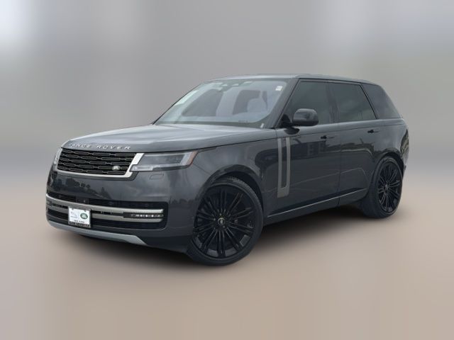 2023 Land Rover Range Rover SE