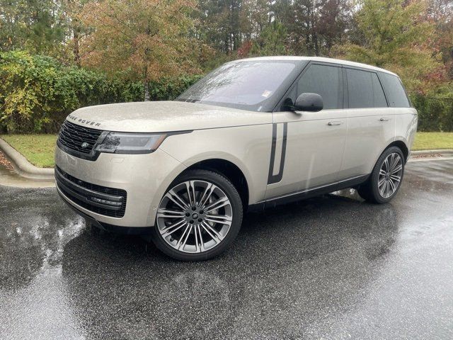 2023 Land Rover Range Rover SE