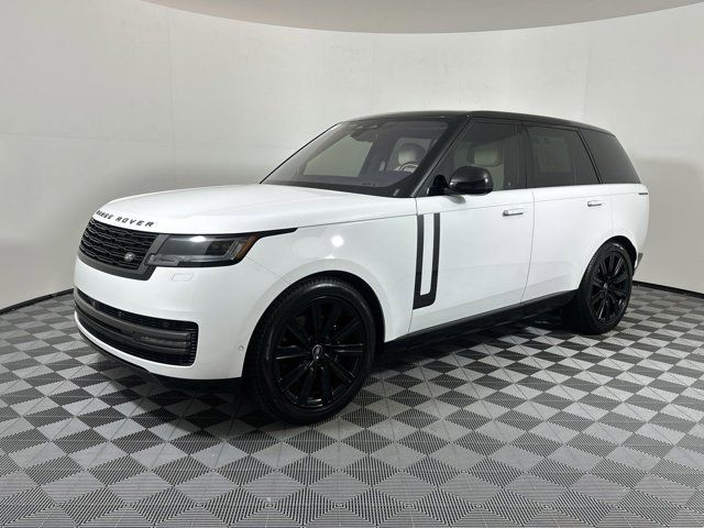 2023 Land Rover Range Rover SE