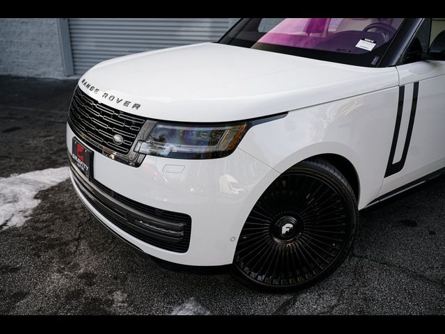 2023 Land Rover Range Rover SE