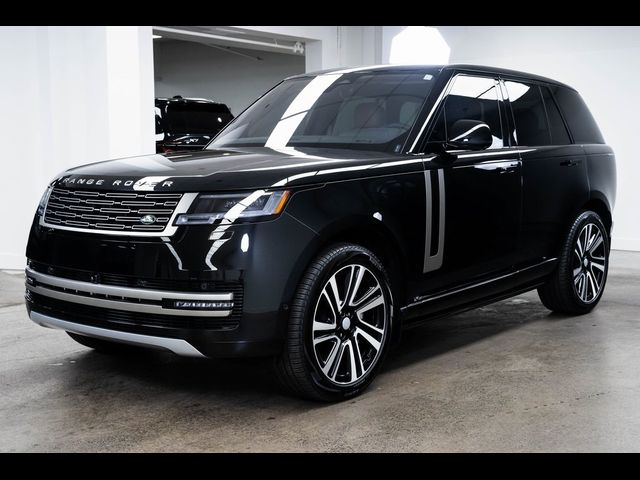 2023 Land Rover Range Rover SE