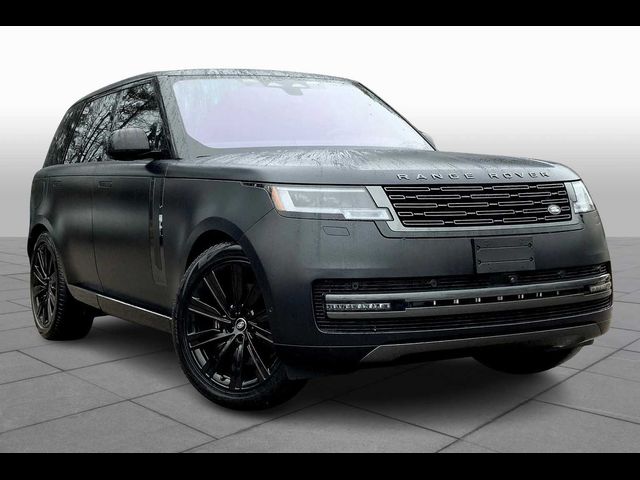 2023 Land Rover Range Rover SE