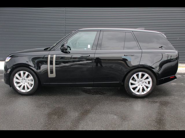 2023 Land Rover Range Rover SE