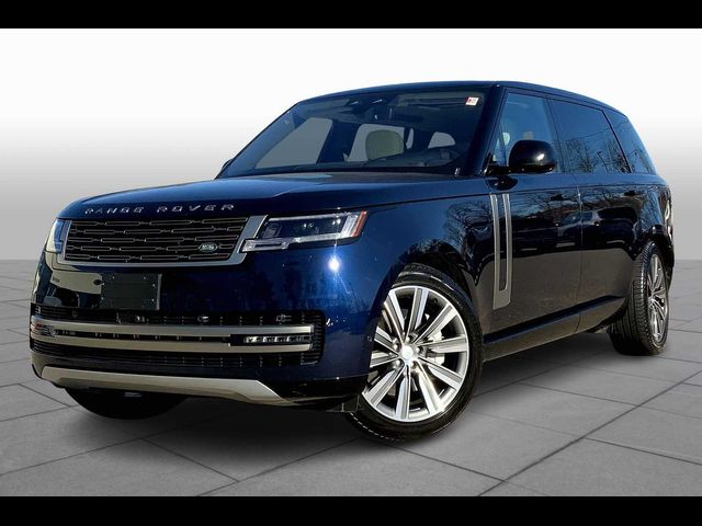 2023 Land Rover Range Rover SE