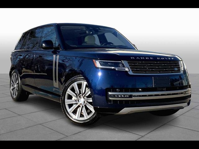 2023 Land Rover Range Rover SE