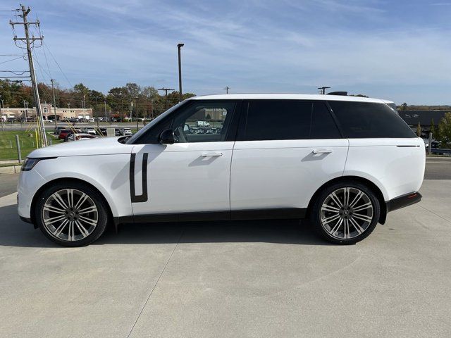 2023 Land Rover Range Rover SE