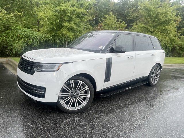 2023 Land Rover Range Rover SE