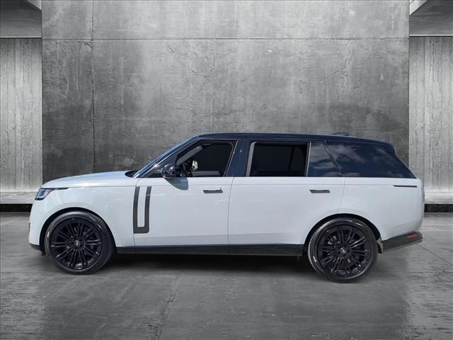 2023 Land Rover Range Rover SE