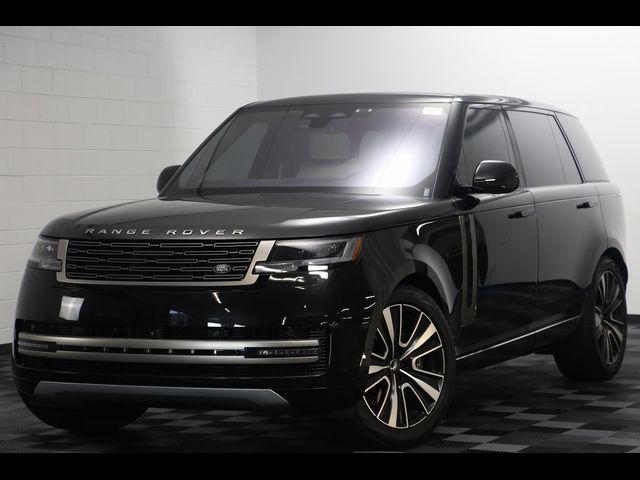 2023 Land Rover Range Rover SE