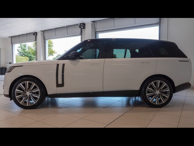 2023 Land Rover Range Rover SE