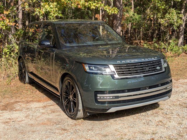 2023 Land Rover Range Rover SE