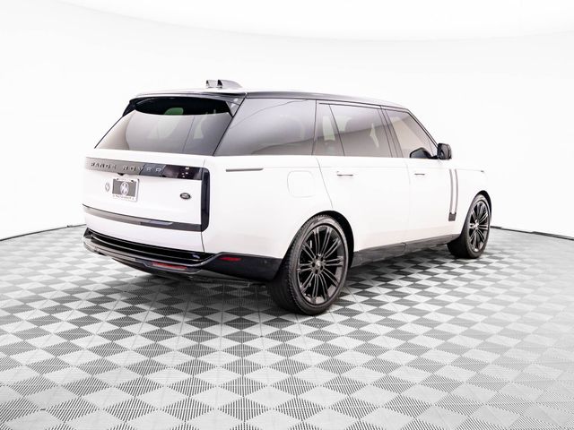 2023 Land Rover Range Rover SE