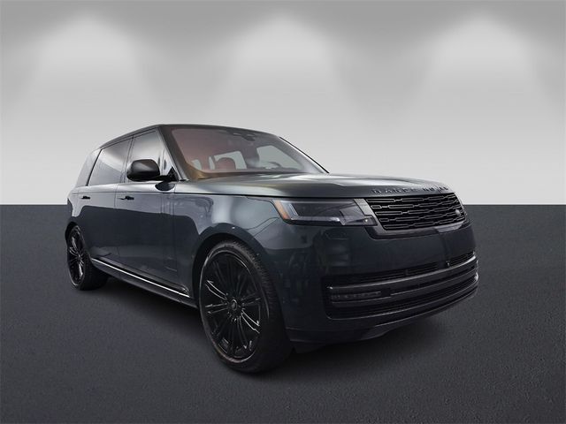 2023 Land Rover Range Rover SE