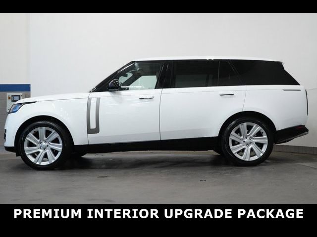 2023 Land Rover Range Rover SE