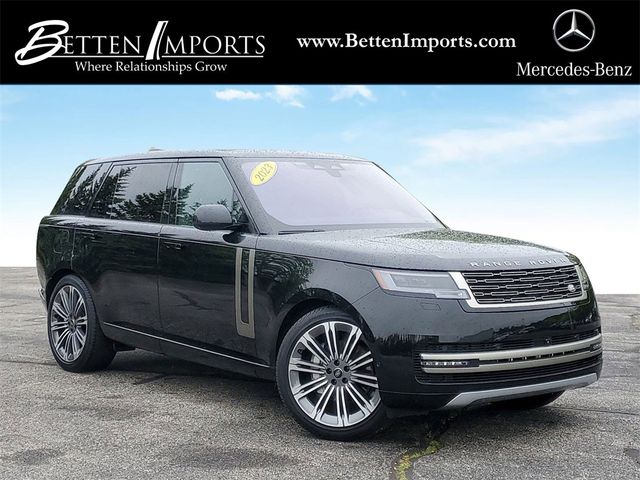 2023 Land Rover Range Rover SE