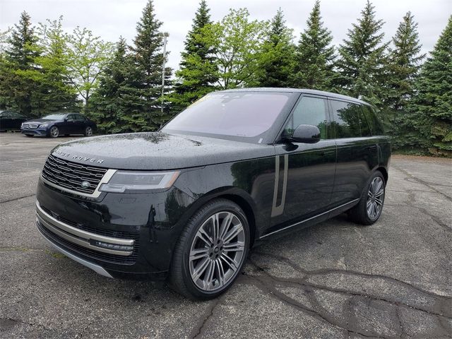 2023 Land Rover Range Rover SE