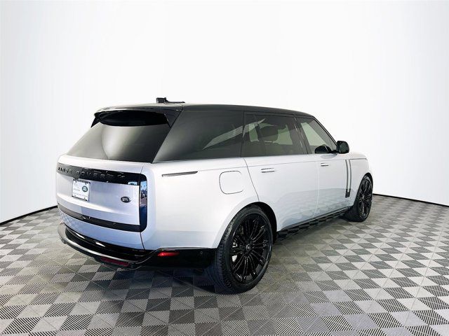 2023 Land Rover Range Rover SE